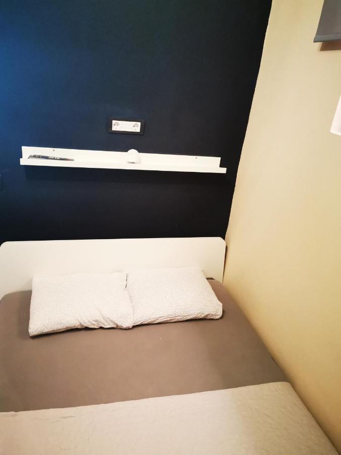 Nest Apartment Zemun เบลเกรด ภายนอก รูปภาพ